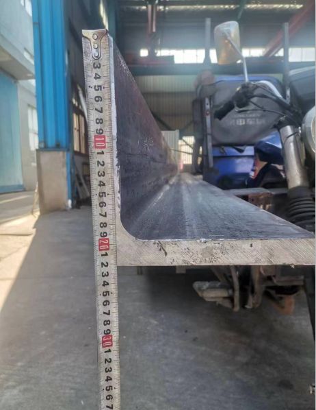 220X220X26角鋼理論重量