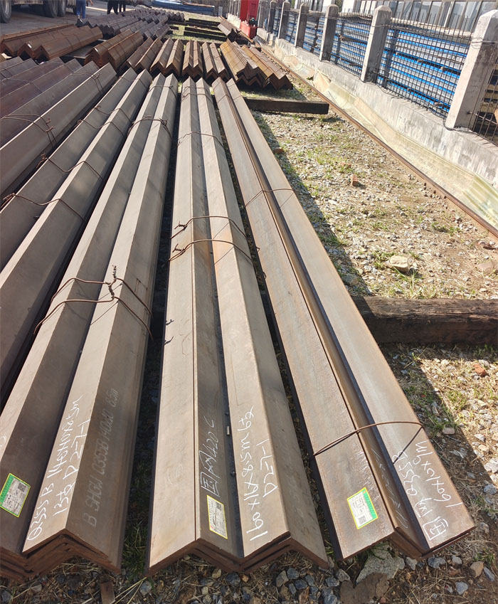 Q355E材質(zhì)250×250×20mm國網(wǎng)角鋼每米重量